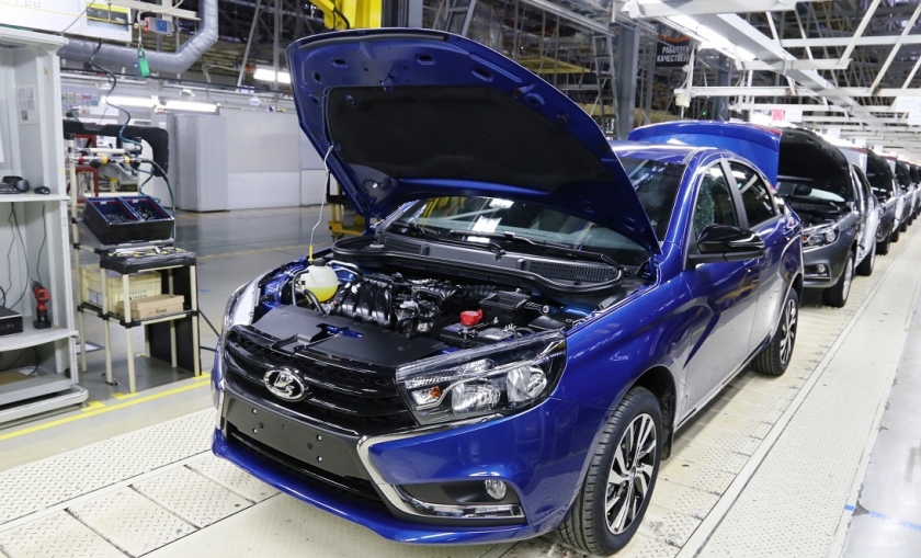 Юбилейная LADA Vesta: есть 400 000!!!